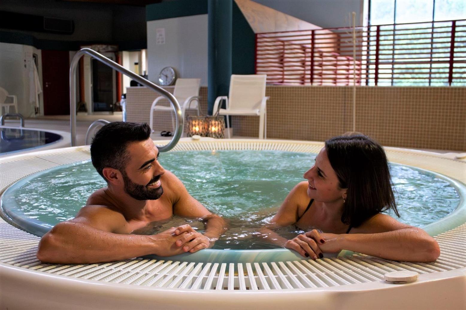 Laias Caldaria Hotel Y Balneario ภายนอก รูปภาพ